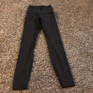 Lululemon wunder under black w/ pattern
